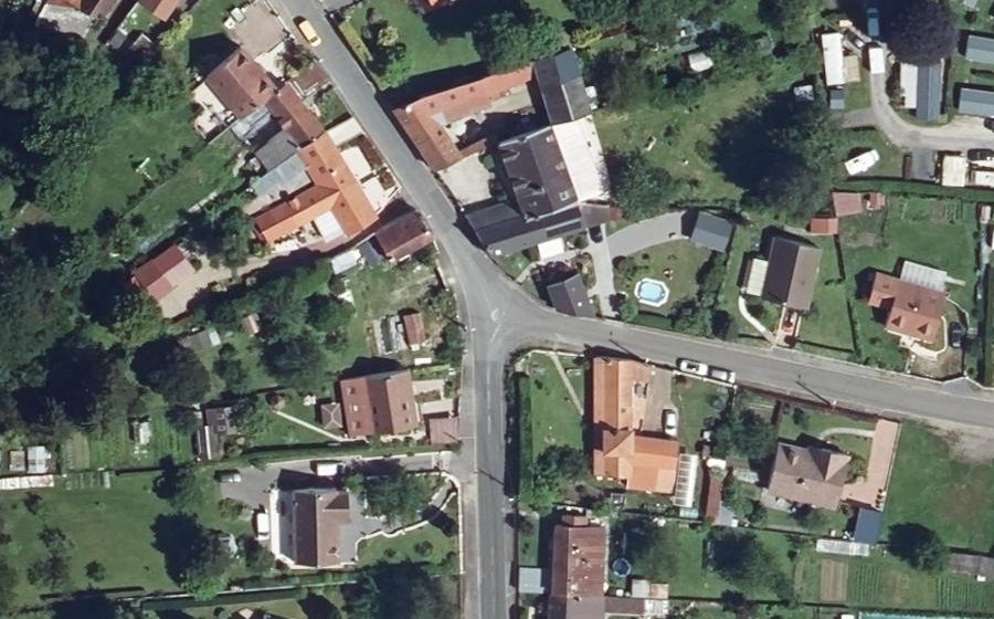 Vue aérienne du Mini-giratoire n°521892271