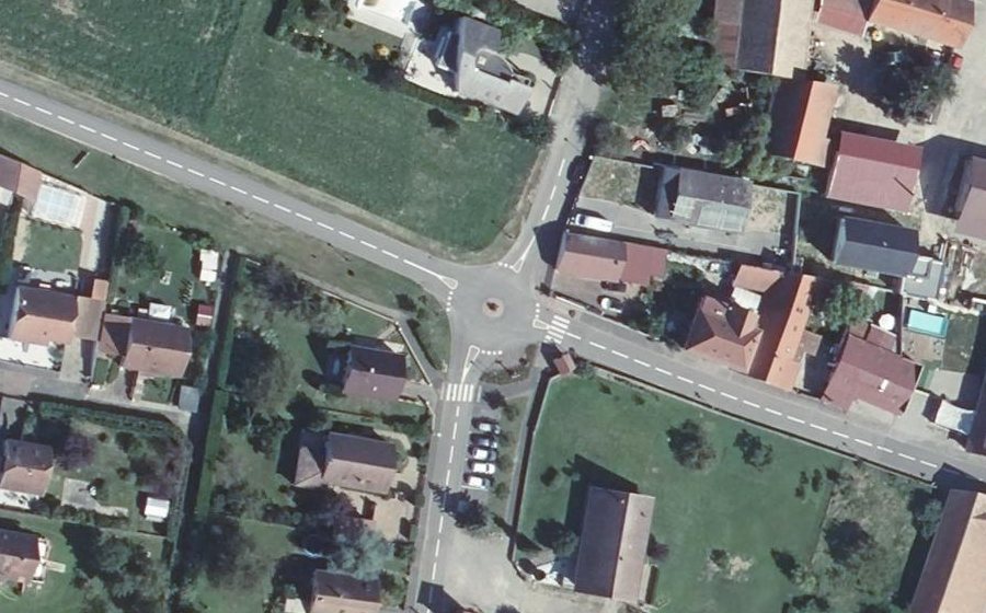 Vue aérienne du Mini-giratoire n°523312289