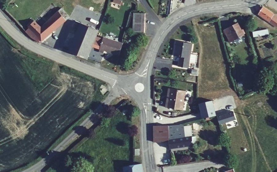 Vue aérienne du Mini-giratoire n°526775652