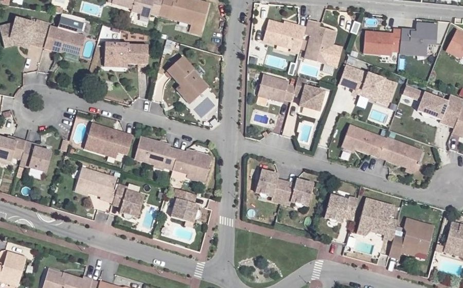 Vue aérienne du Mini-giratoire n°529991338