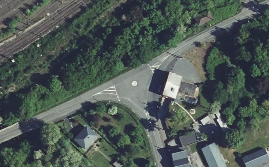 Vue aérienne du Mini-giratoire n°540263324