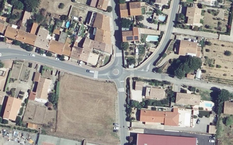 Vue aérienne du Mini-giratoire n°540330254