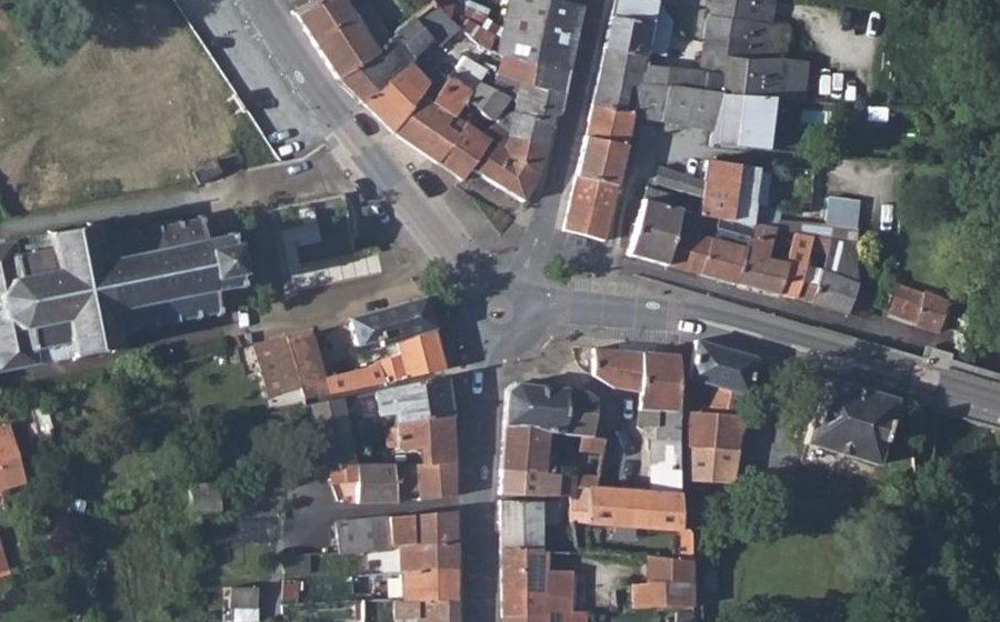 Vue aérienne du Mini-giratoire n°540391827