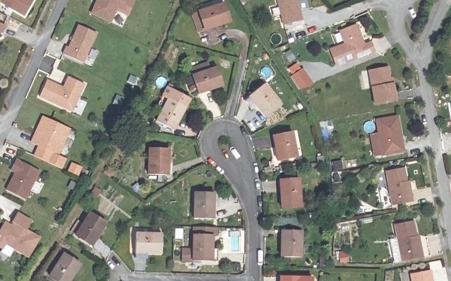 Vue aérienne du Mini-giratoire n°555142271