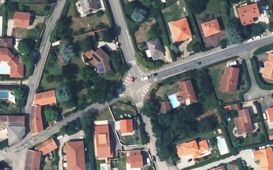 Vue aérienne du Mini-giratoire n°556780391