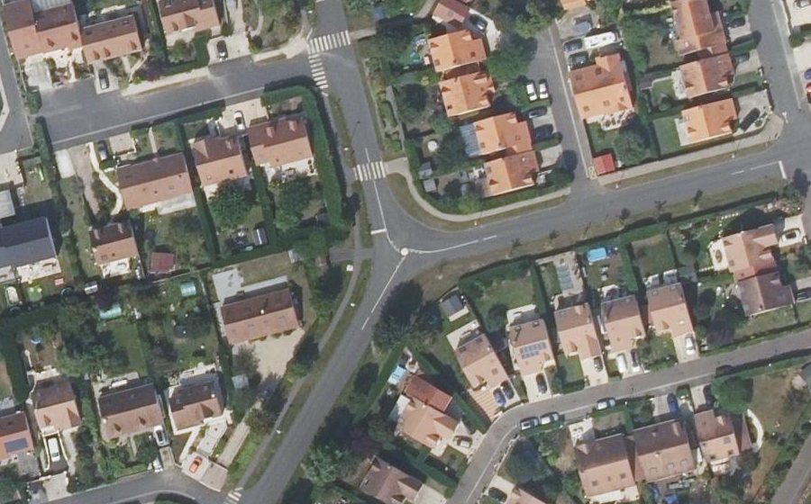 Vue aérienne du Mini-giratoire n°557244848