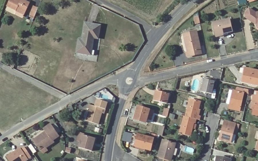Vue aérienne du Mini-giratoire n°558461005