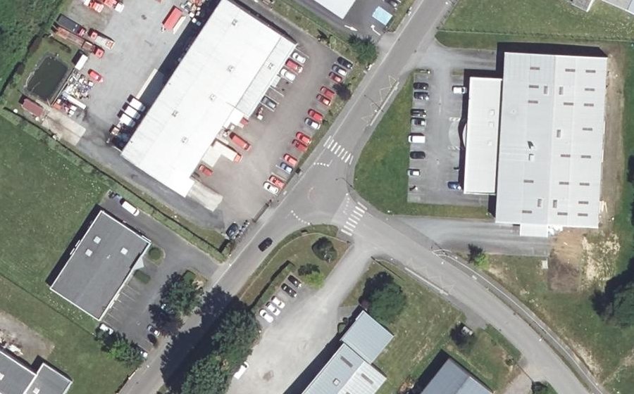Vue aérienne du Mini-giratoire n°559407184