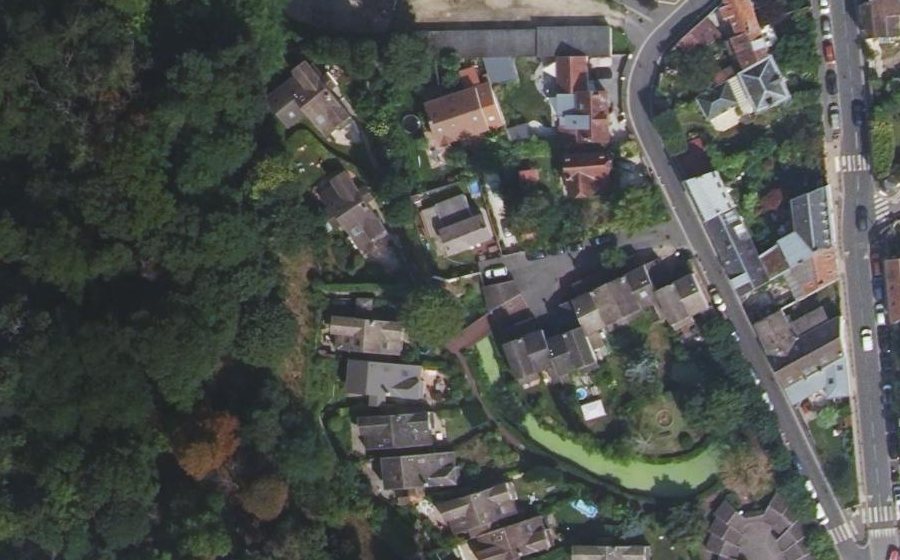 Vue aérienne du Mini-giratoire n°564888202