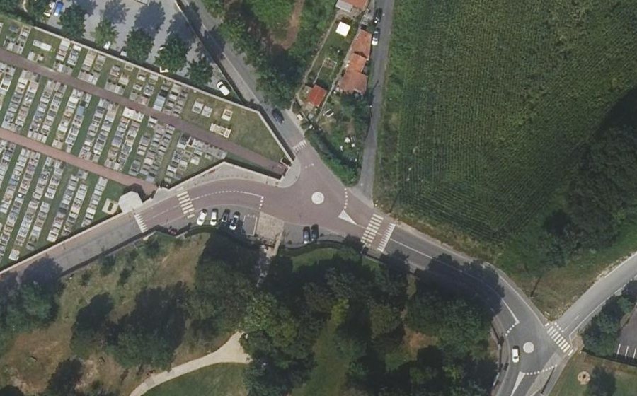 Vue aérienne du Mini-giratoire n°564908339
