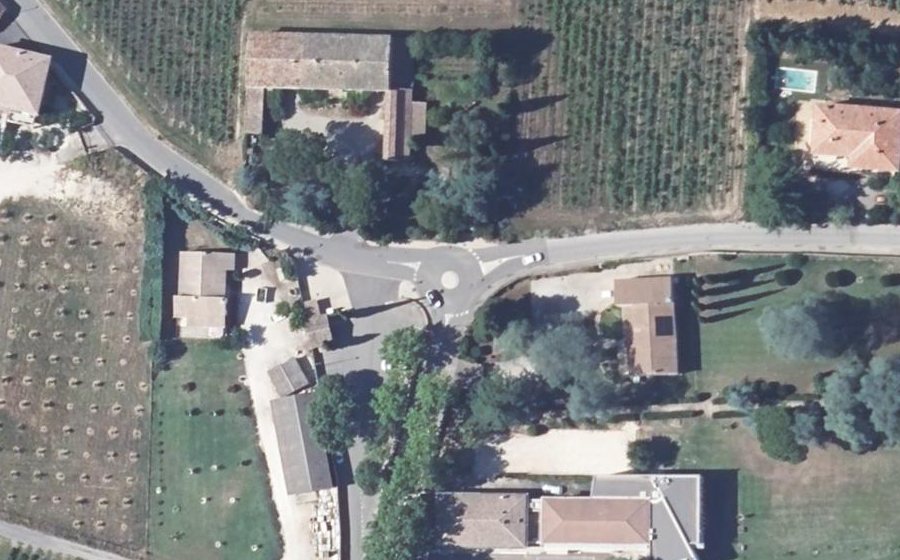 Vue aérienne du Mini-giratoire n°566084086