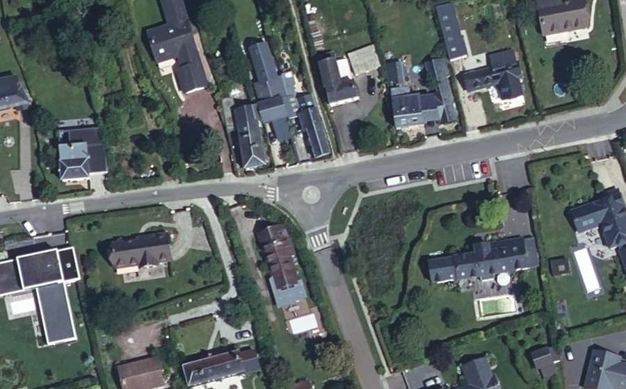 Vue aérienne du Mini-giratoire n°566665985