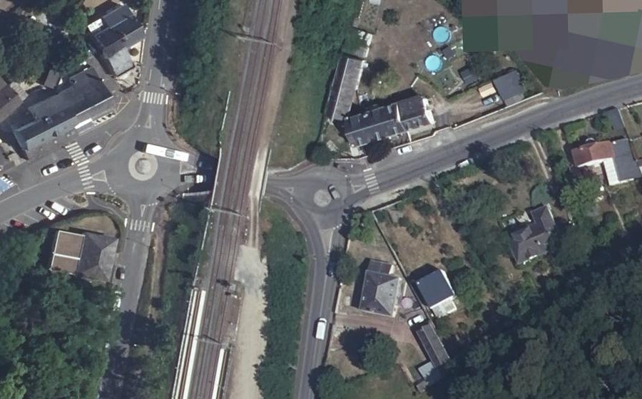 Vue aérienne du Mini-giratoire n°566898123