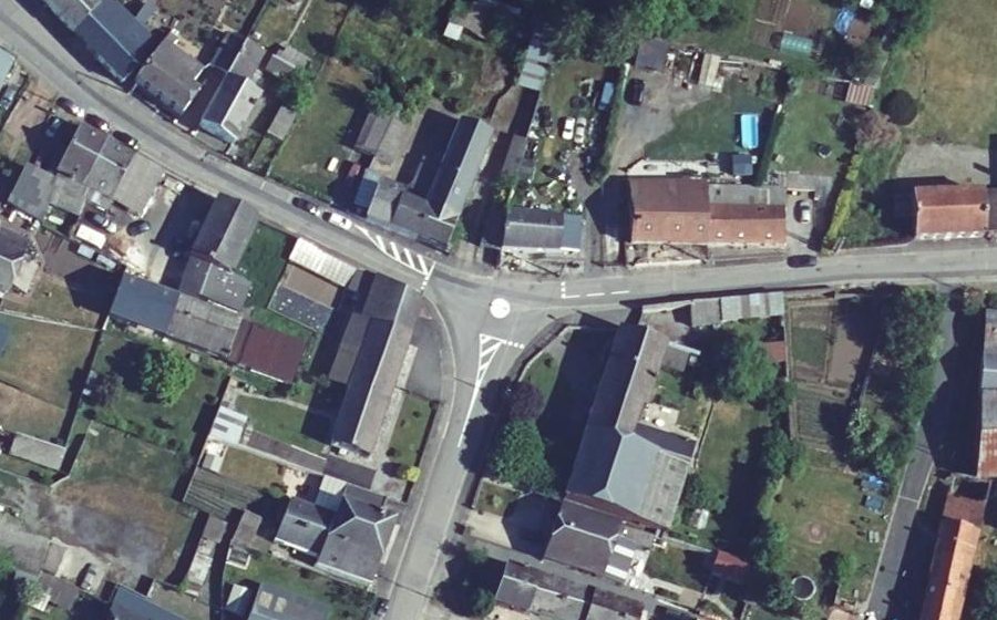 Vue aérienne du Mini-giratoire n°567517640