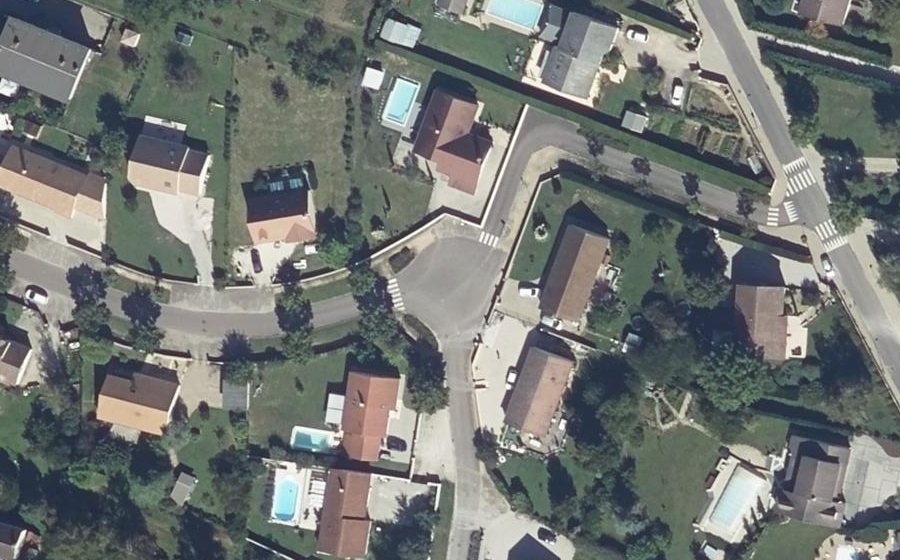 Vue aérienne du Mini-giratoire n°570768490