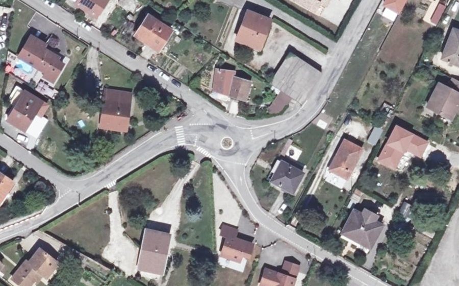 Vue aérienne du Mini-giratoire n°571148872