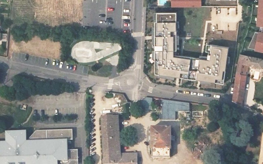 Vue aérienne du Mini-giratoire n°571467010