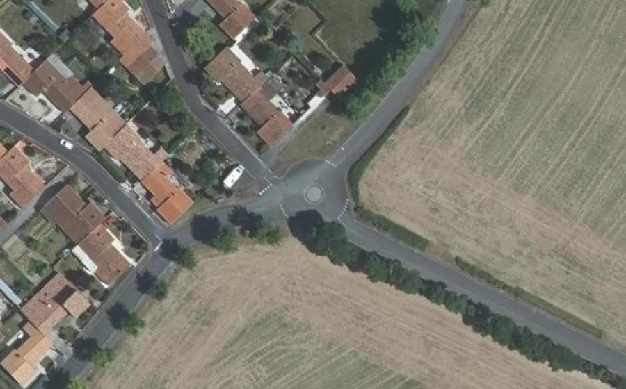 Vue aérienne du Mini-giratoire n°573449877