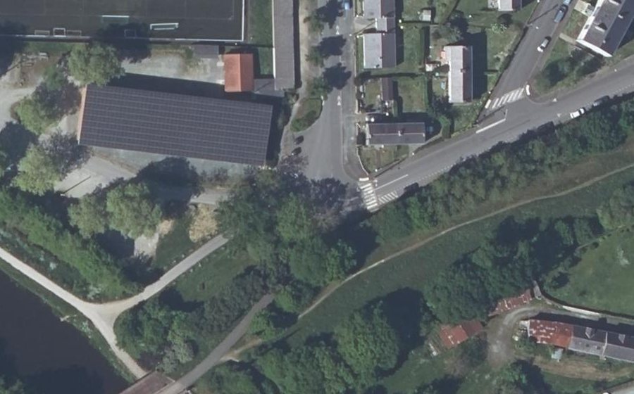 Vue aérienne du Mini-giratoire n°578159079