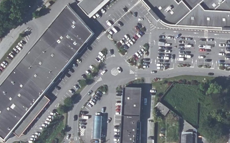 Vue aérienne du Mini-giratoire n°579833808