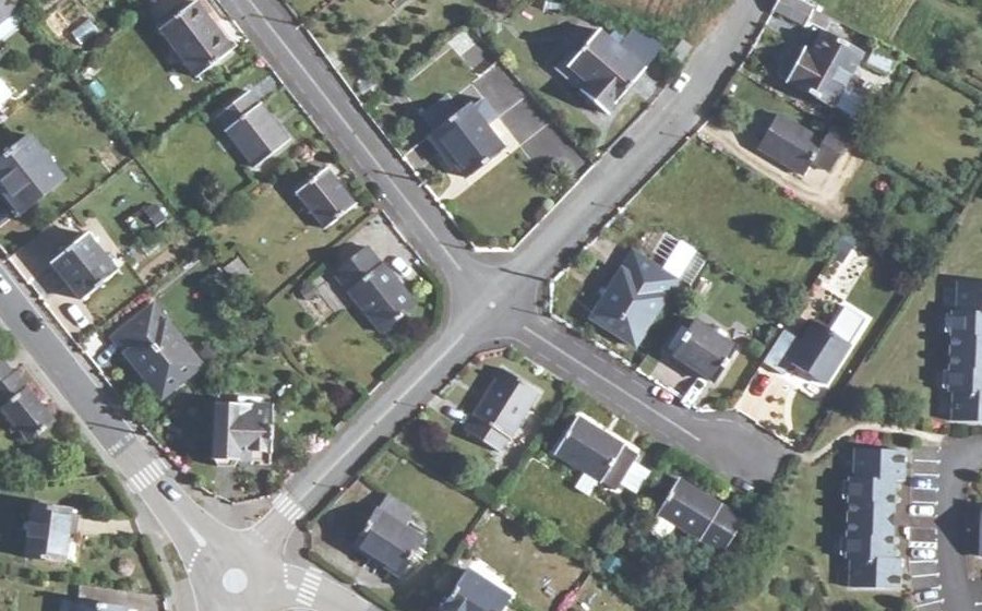 Vue aérienne du Mini-giratoire n°581917779