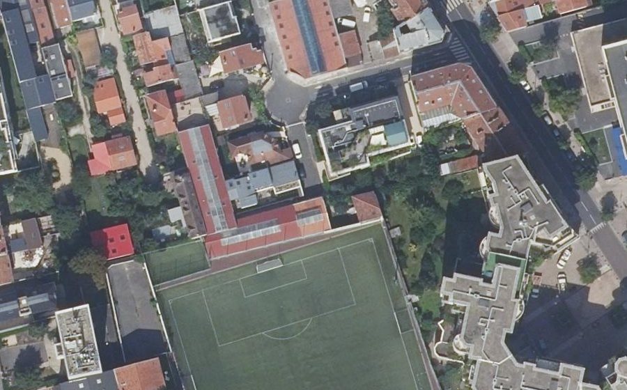 Vue aérienne du Mini-giratoire n°582564609