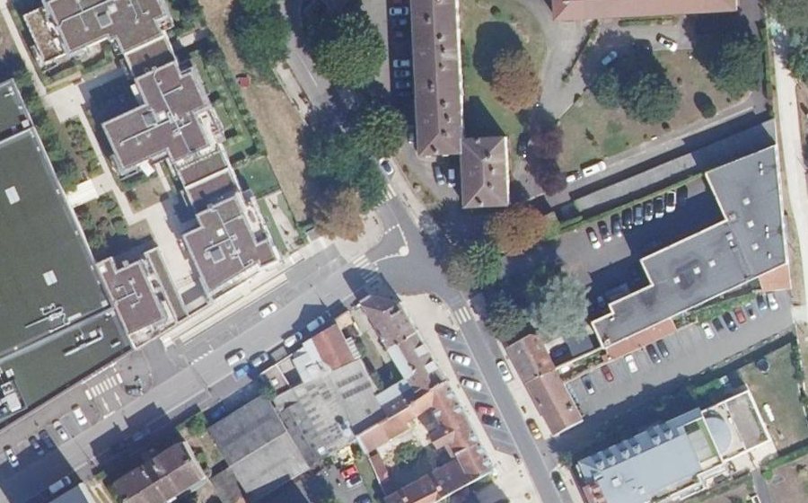 Vue aérienne du Mini-giratoire n°589007155