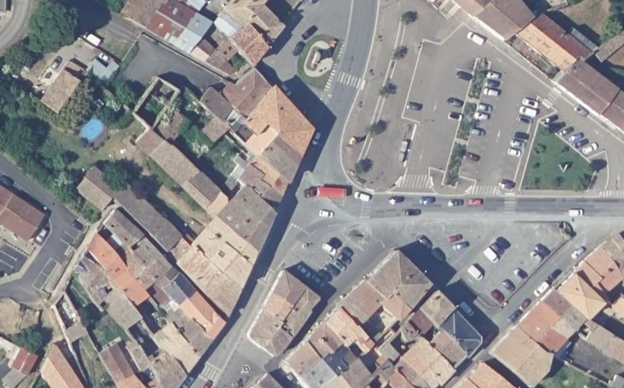 Vue aérienne du Mini-giratoire n°589032767