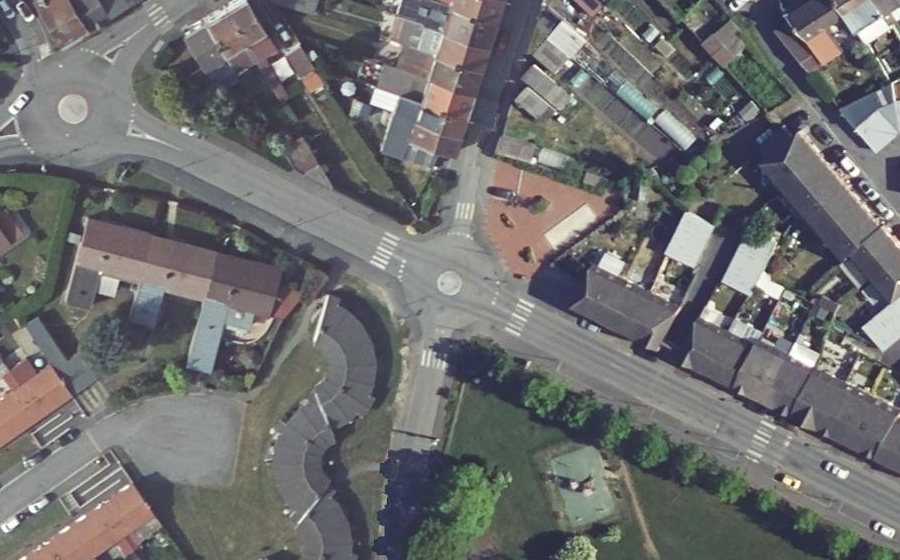 Vue aérienne du Mini-giratoire n°591967472