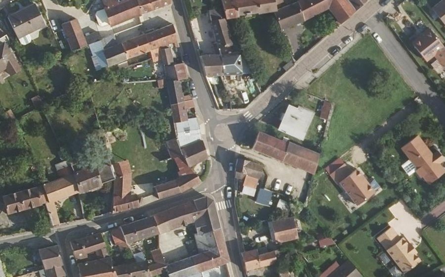 Vue aérienne du Mini-giratoire n°593922135