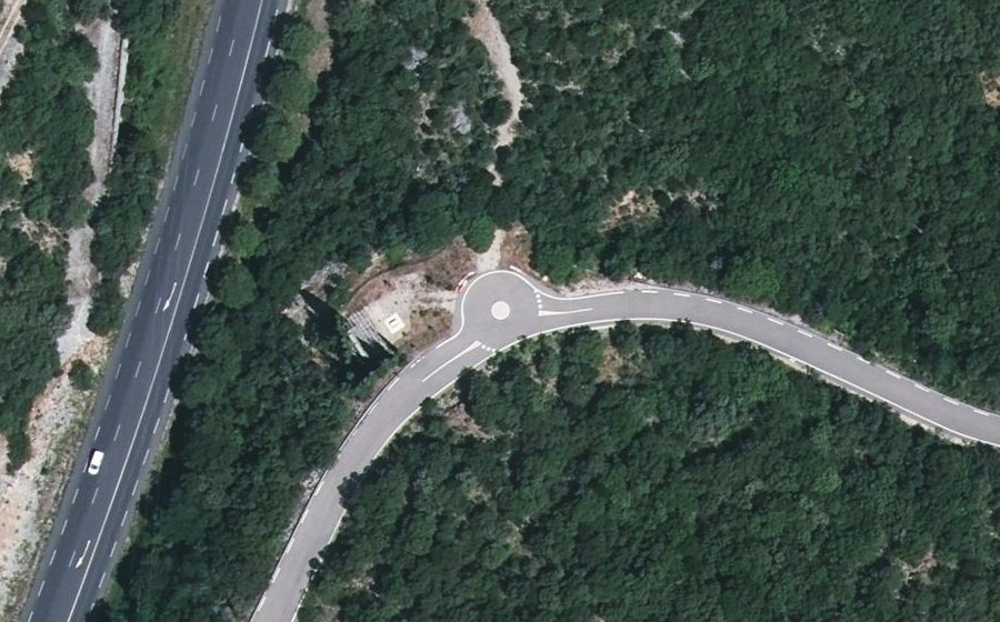 Vue aérienne du Mini-giratoire n°595410069