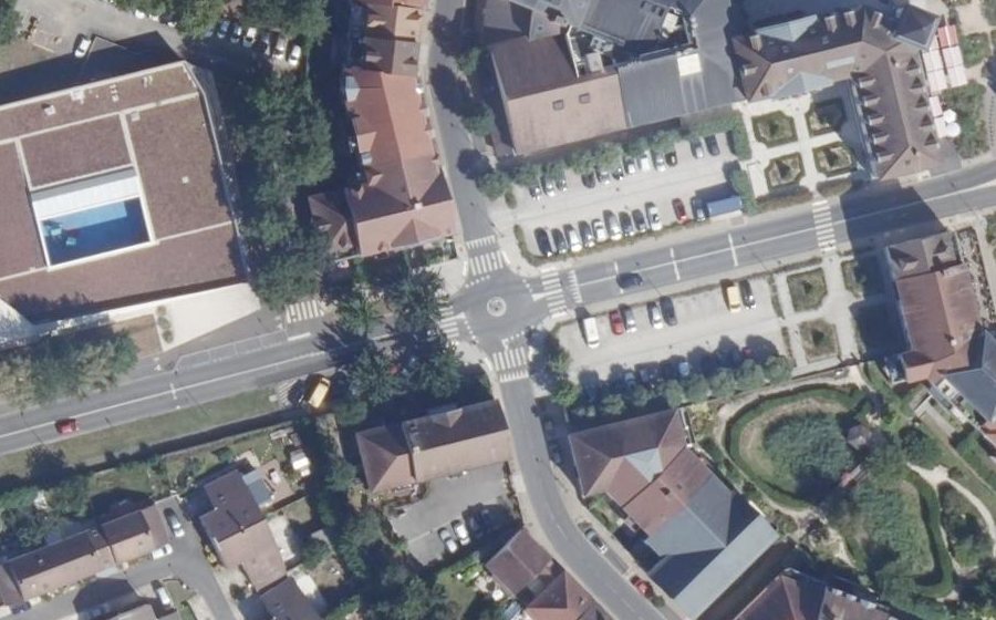 Vue aérienne du Mini-giratoire n°595411018