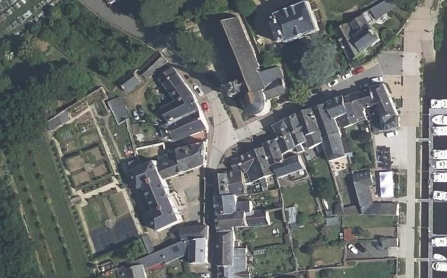 Vue aérienne du Mini-giratoire n°596598012