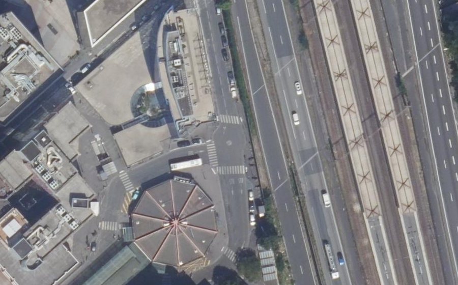 Vue aérienne du Mini-giratoire n°598495963