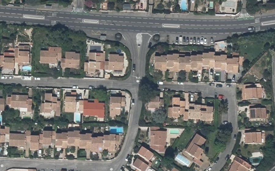 Vue aérienne du Mini-giratoire n°599300374