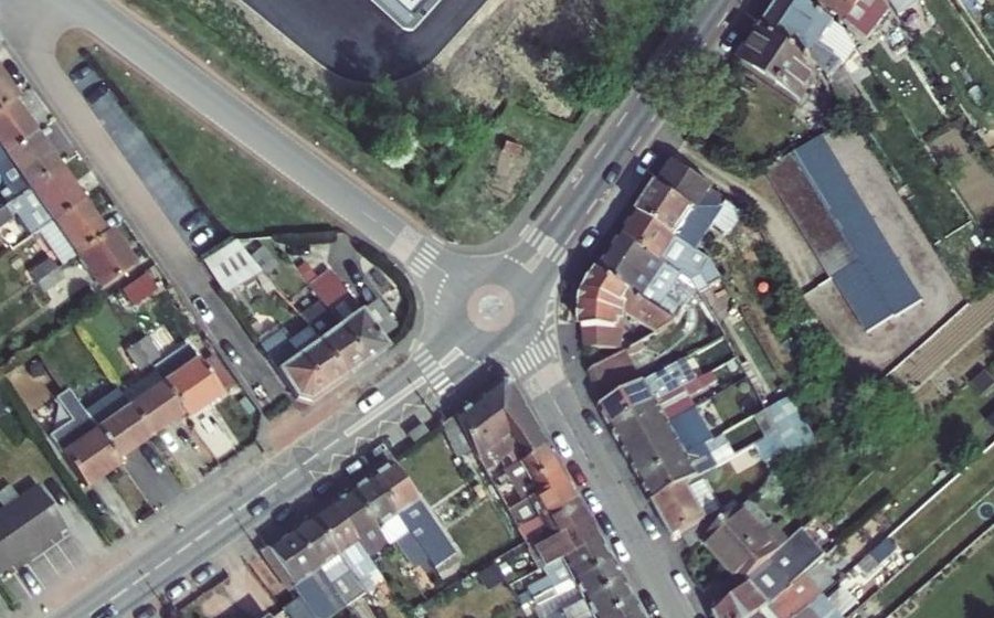 Vue aérienne du Mini-giratoire n°599710477