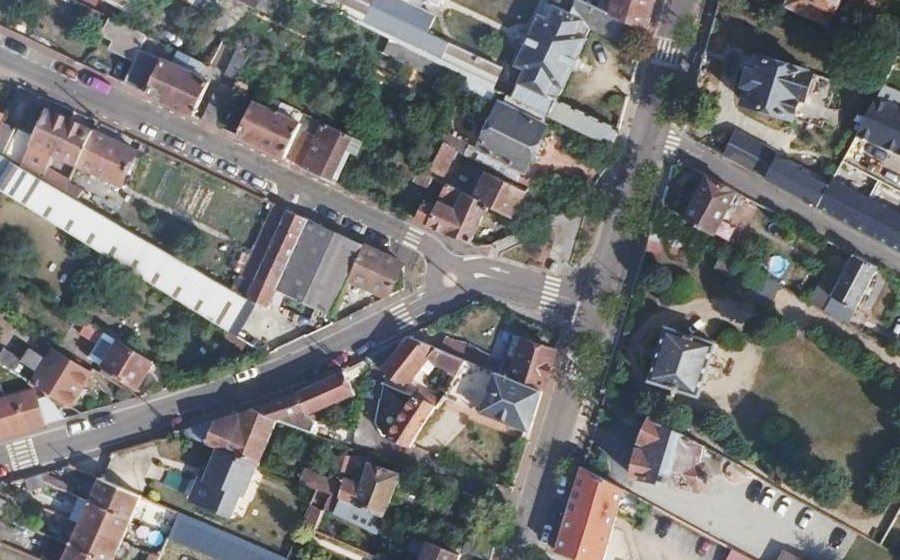 Vue aérienne du Mini-giratoire n°600111184