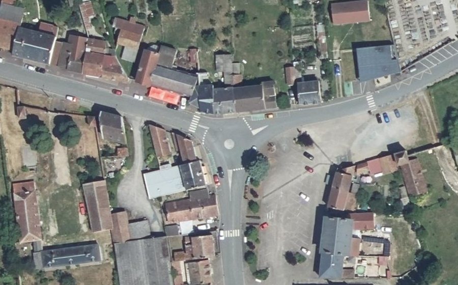 Vue aérienne du Mini-giratoire n°601069959