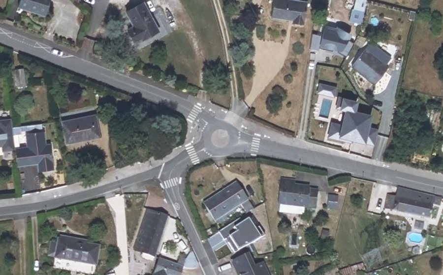 Vue aérienne du Mini-giratoire n°603278341