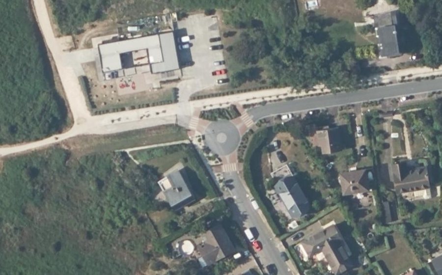 Vue aérienne du Mini-giratoire n°608107706