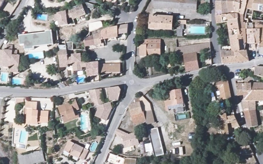 Vue aérienne du Mini-giratoire n°609080229