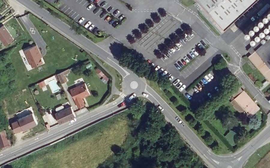 Vue aérienne du Mini-giratoire n°609453997