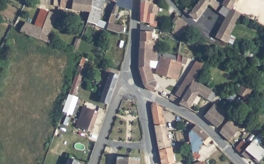 Vue aérienne du Mini-giratoire n°614105211