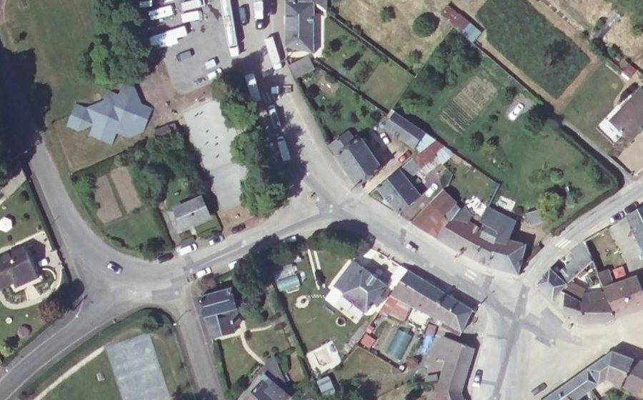 Vue aérienne du Mini-giratoire n°614992319