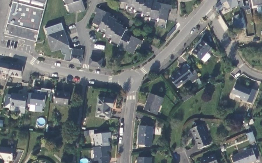 Vue aérienne du Mini-giratoire n°616457842
