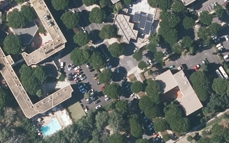 Vue aérienne du Mini-giratoire n°617227640