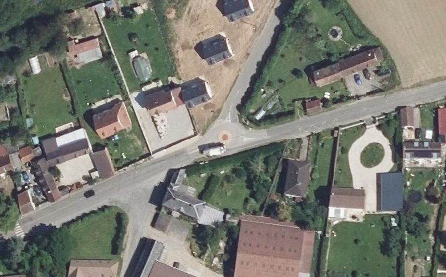 Vue aérienne du Mini-giratoire n°618800154