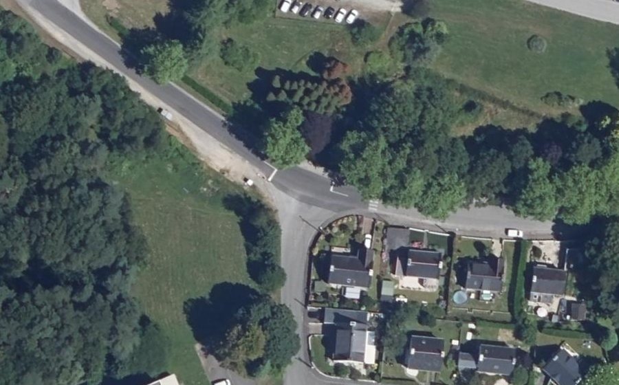 Vue aérienne du Mini-giratoire n°623051862