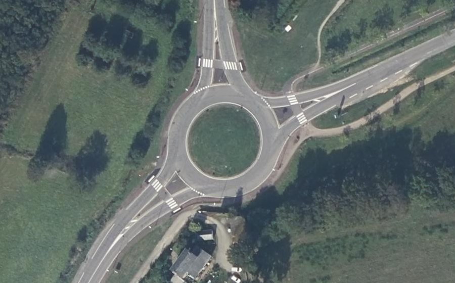 Vue aérienne du Rond-point anonyme n°10062759