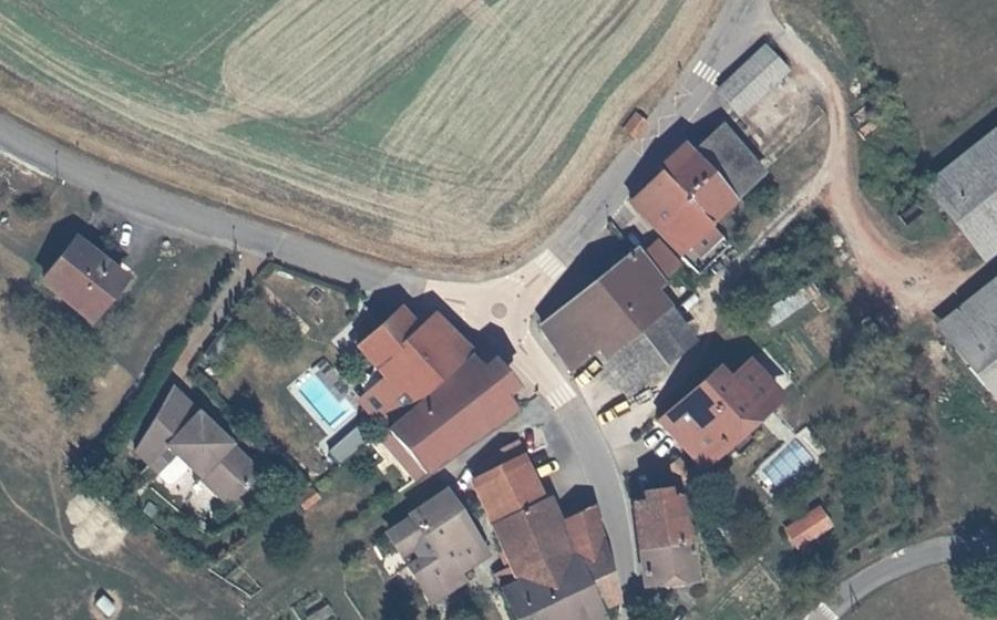 Vue aérienne du Mini-giratoire n°629023924